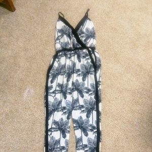 Black and White Tropical Print Jumpsuit